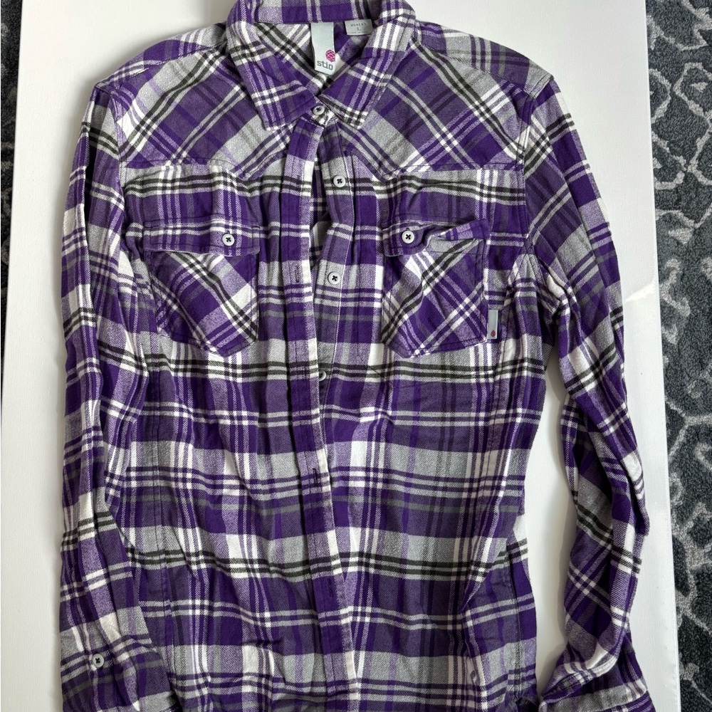Women’s L Stio flannel purple